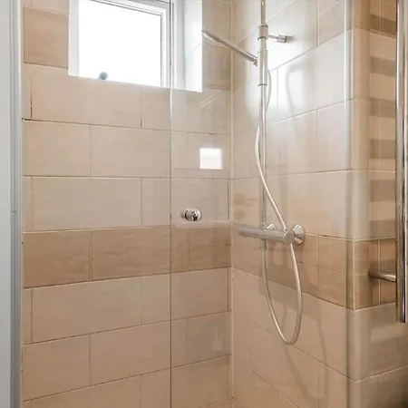 4132-borre-klintholm-havneby-32 *